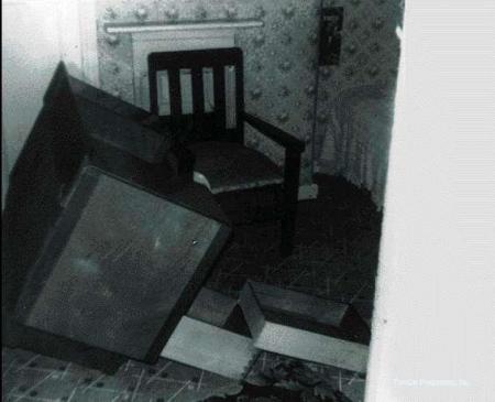 Le poltergeist D'enfield